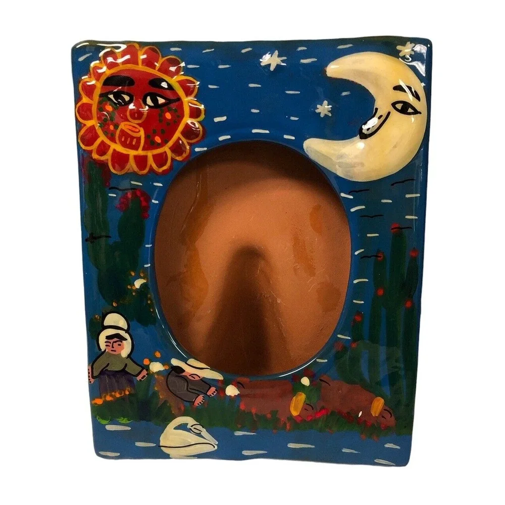 Vtg Folk Art 7” Picture Frame Clay Terracotta Hand Painted‎ 4 x 3 1/2 picture